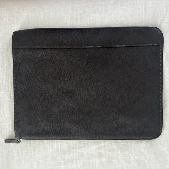 LEVENGER Leather Briefolio - Picture 2 of 7